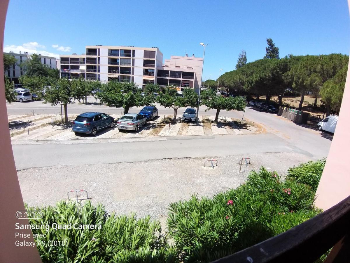 Le Liberte Plage Et Port Saint-Cyprien  Exterior foto